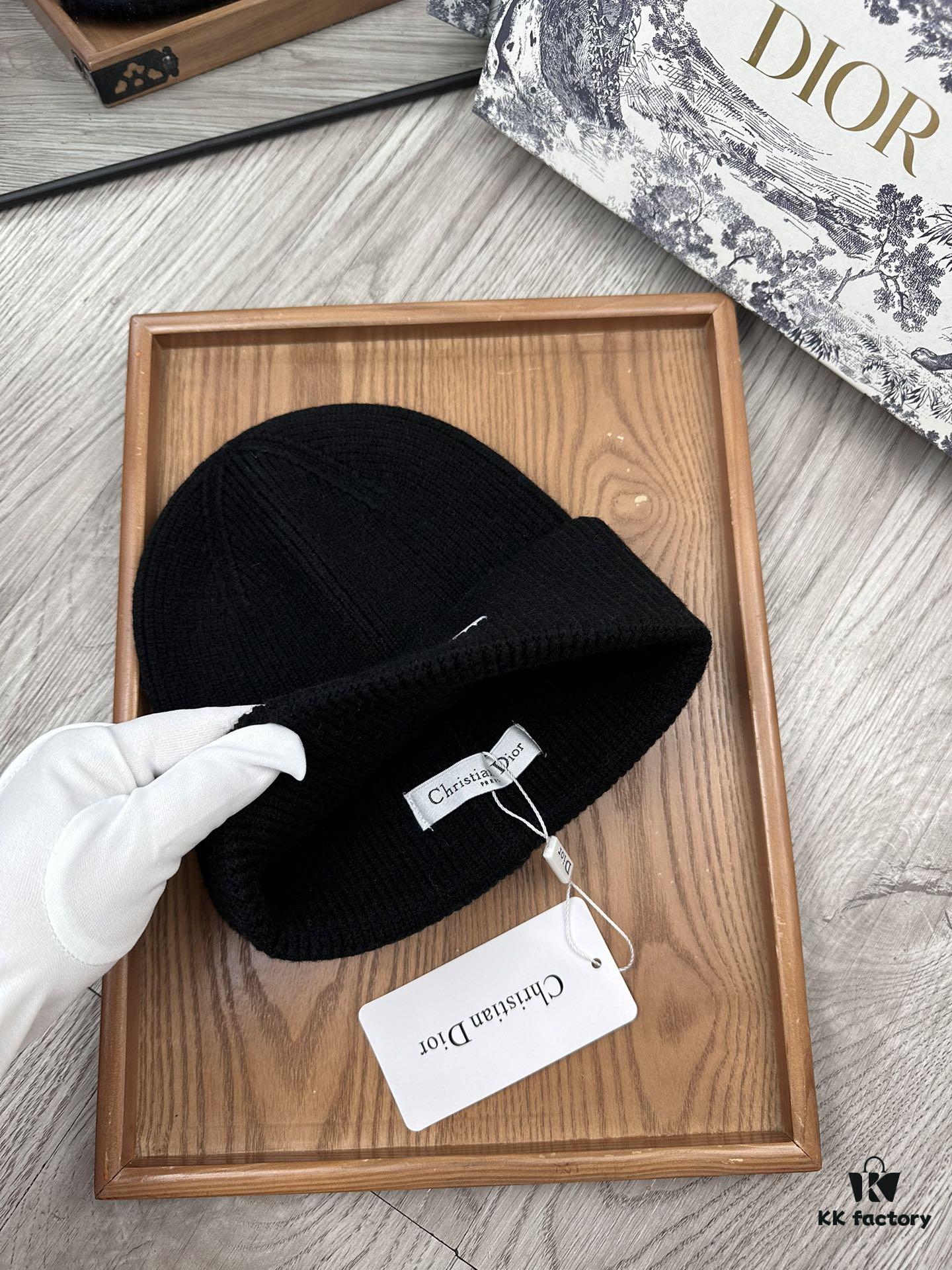 692fb2b399f2d84055c87074 Special Offer: Dior Beret in Fine Wool Knit – New Arrival, Stylish and Affordable