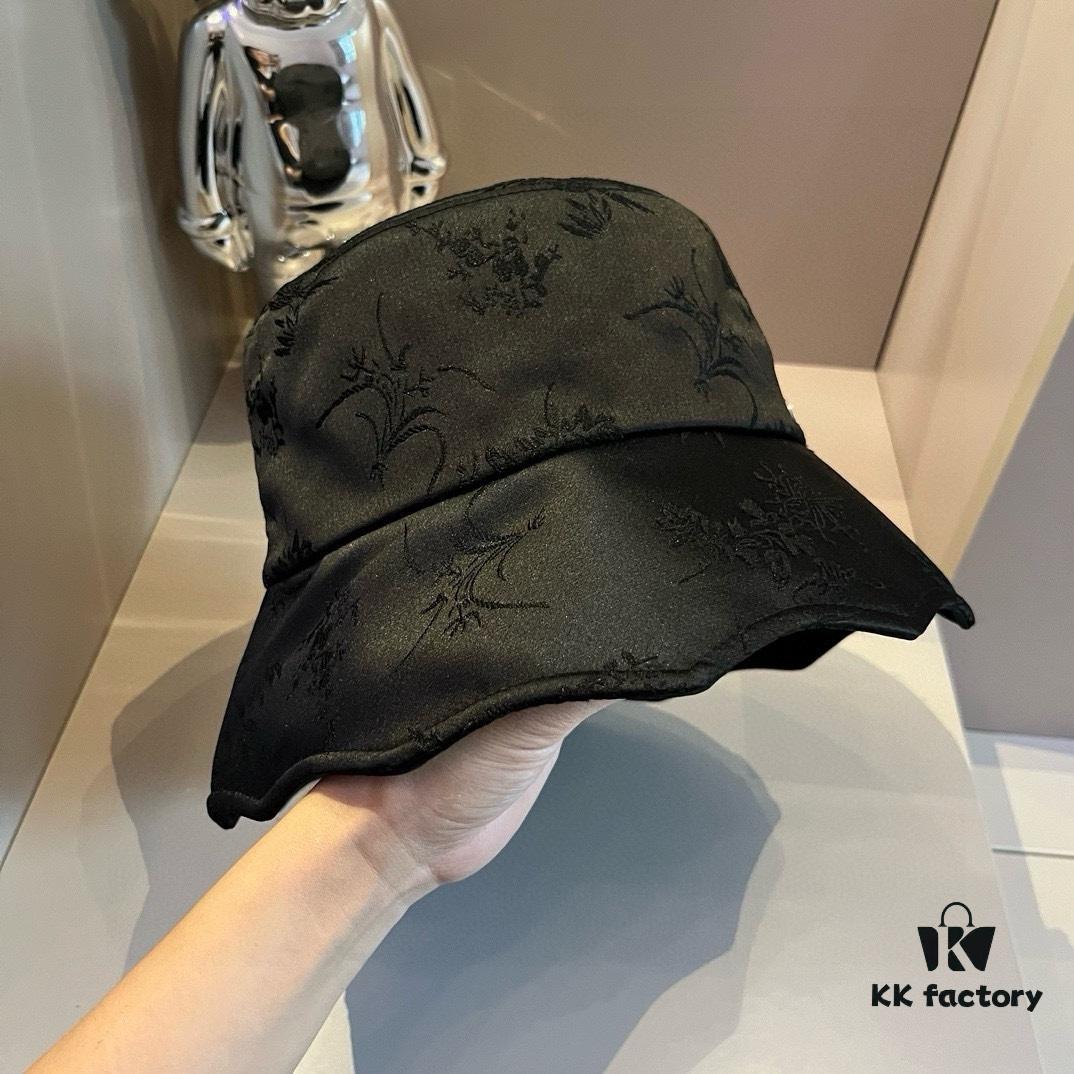 Dior Chinese-style Sun Hat, Wave-edged Fisherman Hat, Head Circumference 57cm