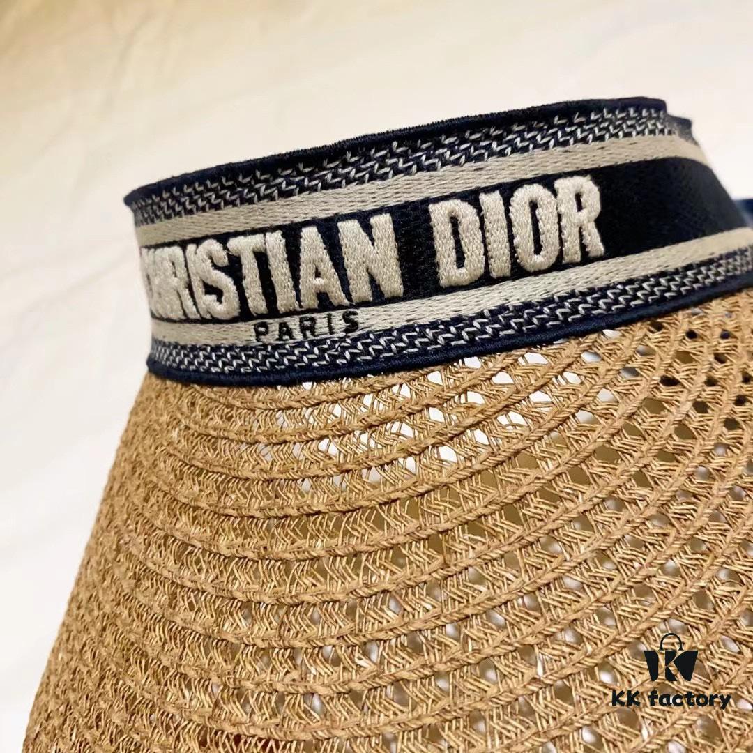 692fb33a99f2d84055c8713d DIOR Natural Straw Unisex Classic Bucket Hat