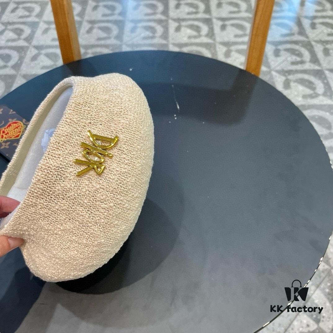 692fb34699f2d84055c8714f Dior 2024 New Solid Color Women's Beret, Slimming Face Look, Lightweight and Breathable for Spring and Summer, Artistic Pumpkin Hat, Versatile Painter Hat