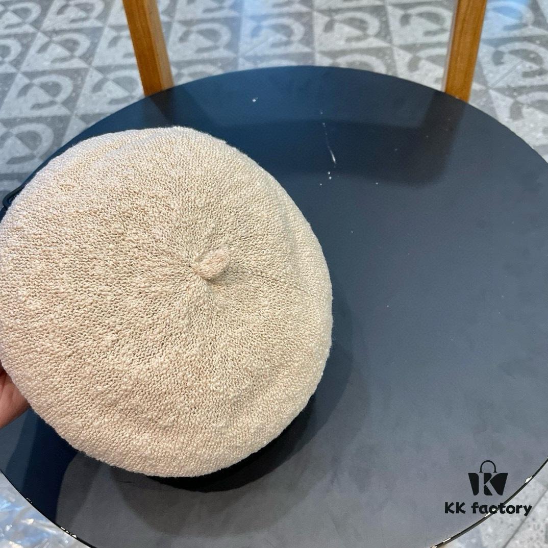 692fb34799f2d84055c87150 Dior 2024 New Solid Color Women's Beret, Slimming Face Look, Lightweight and Breathable for Spring and Summer, Artistic Pumpkin Hat, Versatile Painter Hat
