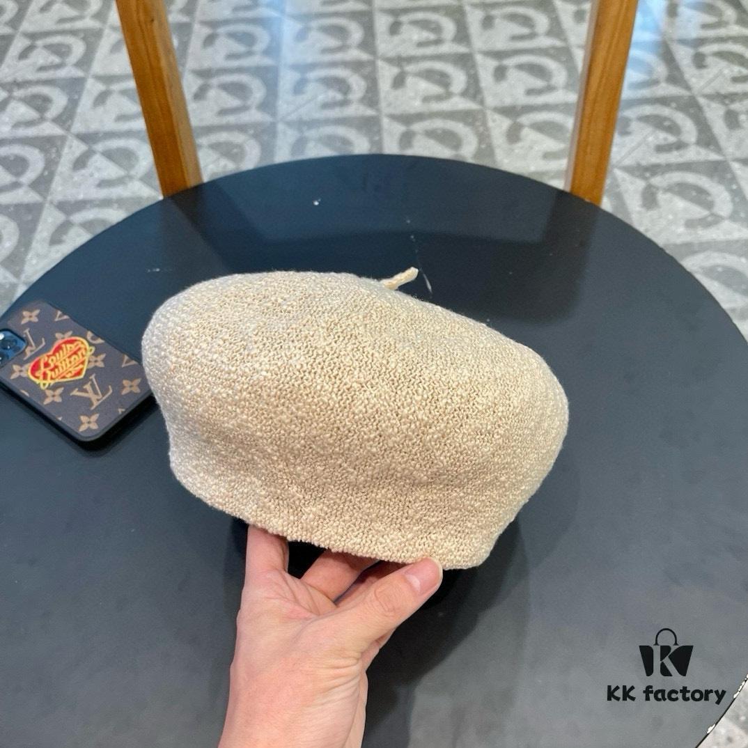 692fb35599f2d84055c87164 Dior 2024 New Solid Color Women's Beret, Slimming Face Look, Lightweight and Breathable for Spring and Summer, Artistic Pumpkin Hat, Versatile Painter Hat