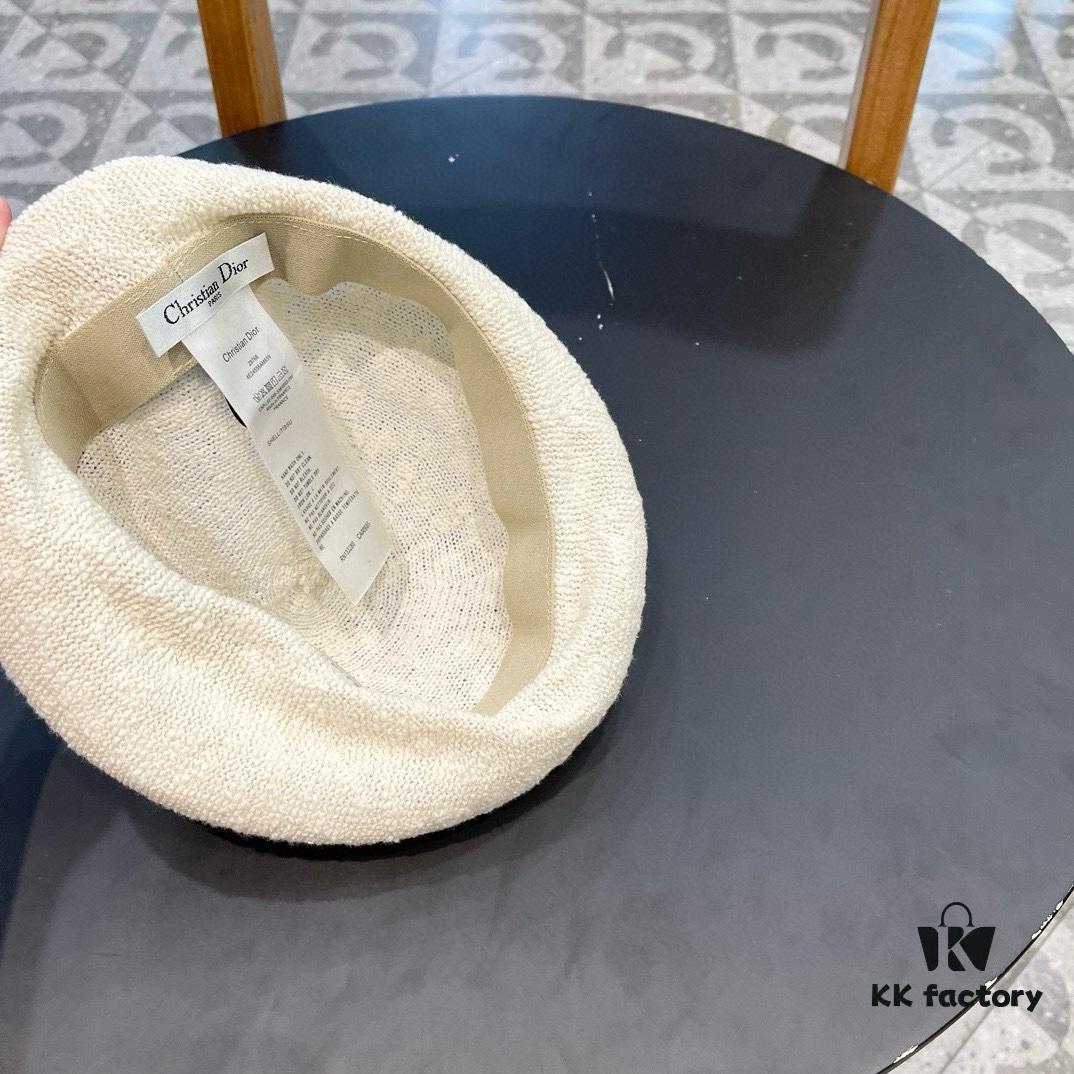 692fb35899f2d84055c8716b Dior 2024 New Solid Color Beret for Women, Slimming Face Look, Lightweight and Breathable Spring Summer Pumpkin Hat, Artistic and Versatile Painter's Cap