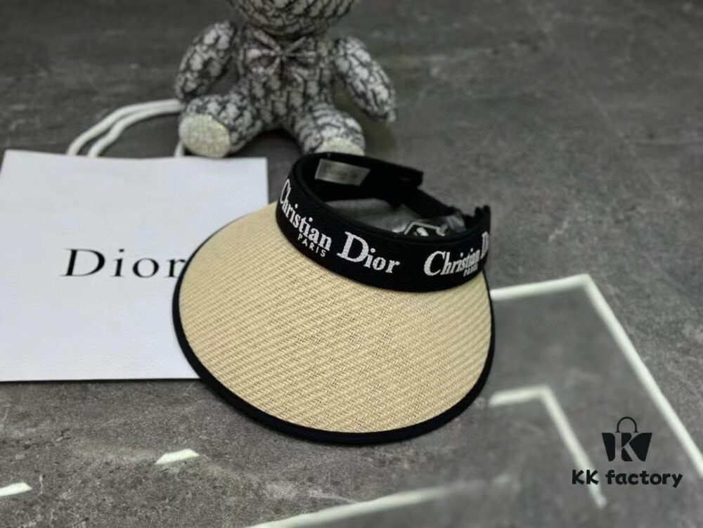 692fb44999f2d84055c87295 Dior - New Arrival Rimless Cap with Color-Block Trim