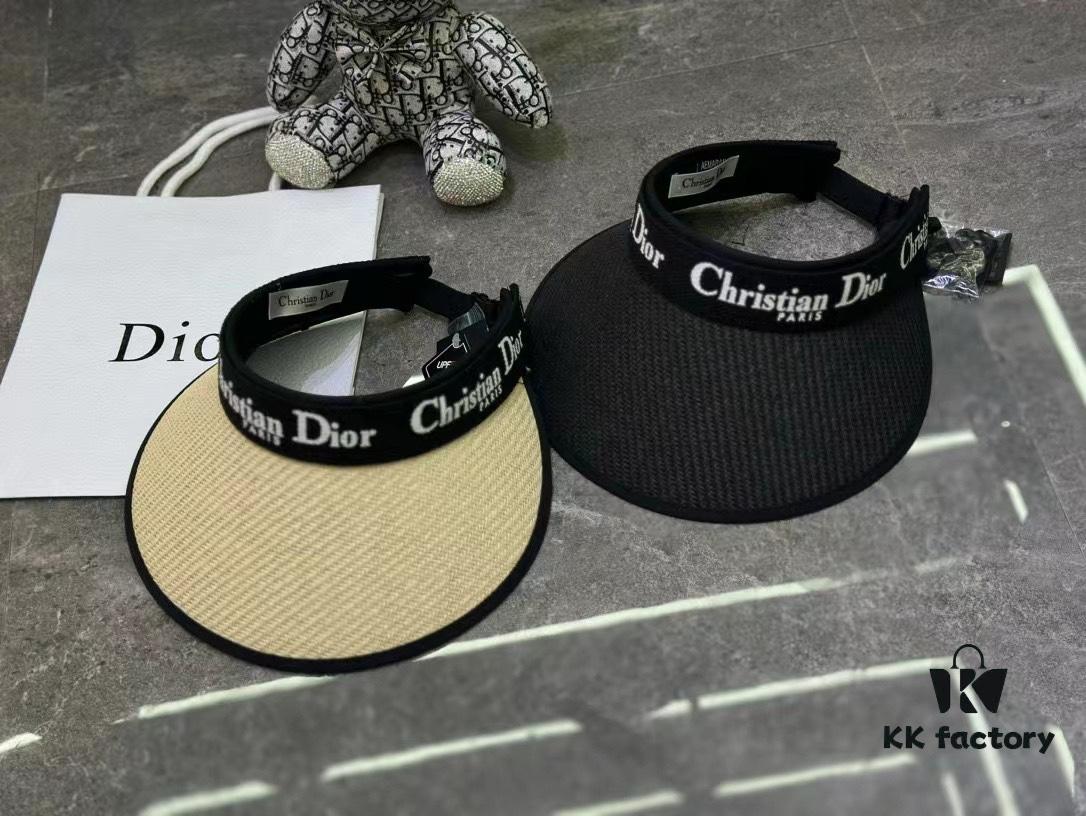 692fb44c99f2d84055c8729a Dior - New Arrival Rimless Cap with Color-Block Trim