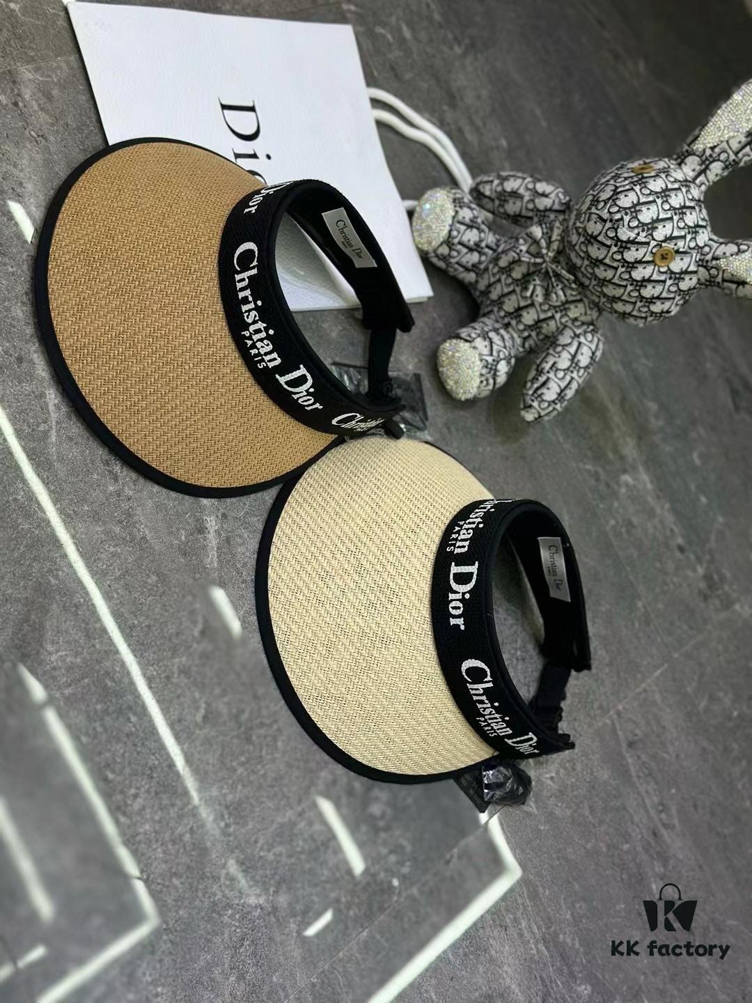 692fb44f99f2d84055c8729c Dior - New Arrival Rimless Cap with Color-Block Trim
