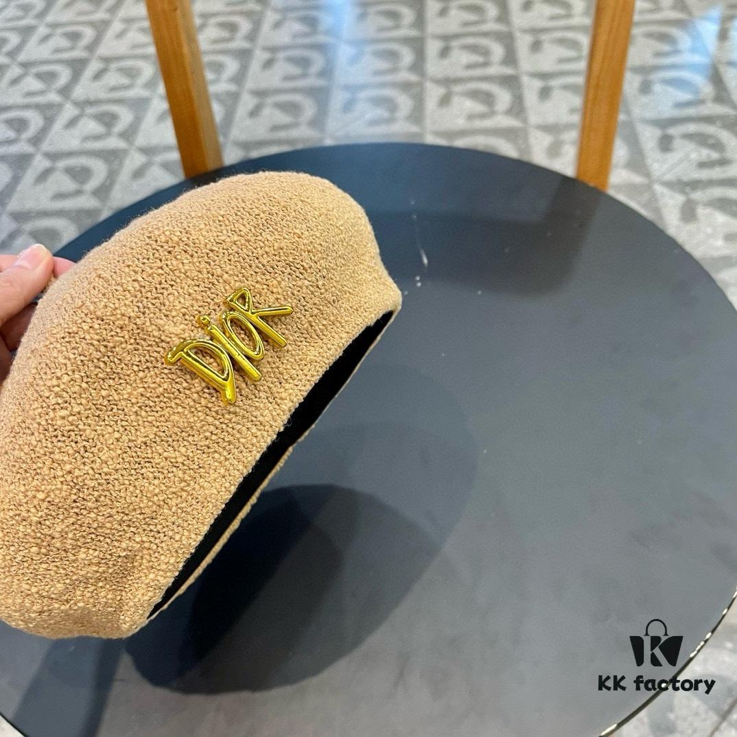 692fb4af99f2d84055c87303 Dior 2024 New Solid Color Women's Beret, Slimming Face Look, Lightweight and Breathable Spring Summer Pumpkin Hat, Artistic and Versatile Painter Hat