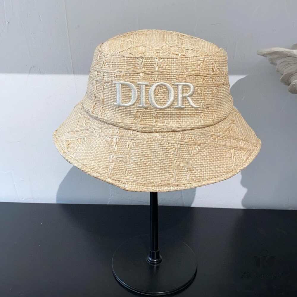 692fb4d299f2d84055c87321 Dior New Embroidered Letter Straw Hat