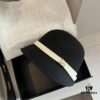 692fb57a99f2d84055c873d7 HEREMS Hermès 2024 Autumn/Winter New Wool Bucket Hat, 100% Wool, Irregular Cut Design, Fashionable Women's Essential, Head Circumference 57cm, Khaki White Black