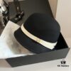 692fb57b99f2d84055c873d9 HEREMS Hermès 2024 Autumn/Winter New Wool Bucket Hat, 100% Wool, Irregular Cut Design, Fashionable Women's Essential, Head Circumference 57cm, Khaki White Black
