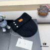 692fb62899f2d84055c874d3 Hermes x Designer Collaboration Broken Button Knit Beanie Warm Ear-Protecting Hat Versatile Knitted Cap