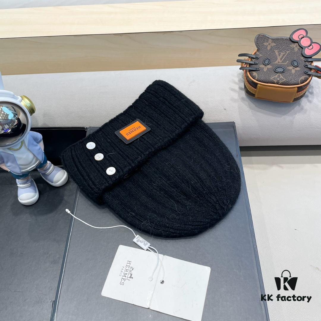 692fb62899f2d84055c874d3 Hermes x Designer Collaboration Broken Button Knit Beanie Warm Ear-Protecting Hat Versatile Knitted Cap