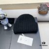 692fb62899f2d84055c874d4 Hermes x Designer Collaboration Broken Button Knit Beanie Warm Ear-Protecting Hat Versatile Knitted Cap