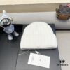 692fb62f99f2d84055c874dc Hermes x Designer Collaboration Broken Button Knit Beanie Warm Ear-Protecting Hat Versatile Knitted Cap