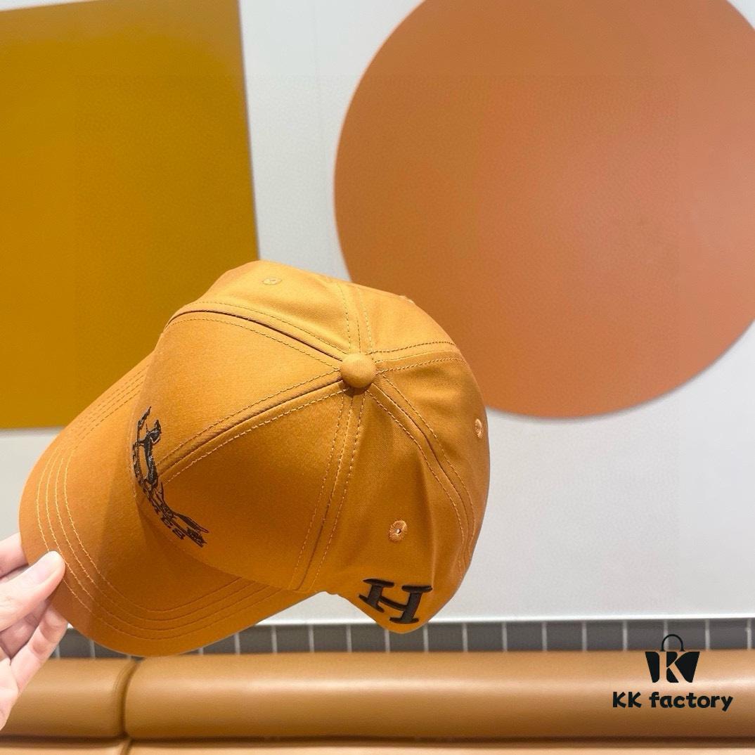 692fb67199f2d84055c87530 New Arrival HERMÈS Latest Authentic Baseball Cap, Color-Blocked H Design, Premium Craftsmanship with Original Breathable Canvas Fabric and Factory Stainless Steel Adjustable Buckle