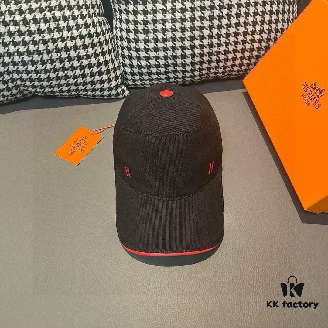 692fb6a399f2d84055c87586 Box and Cloth Bag Included, HERMÈS Original Design Baseball Cap, Classic H Logo, Authentic Mold Custom Made, Premium Breathable Canvas Fabric with Top Grain Leather, Original Factory Stainless Steel Adjustable Buckle, Exquisite Craftsmanship, Stylish and High Quality