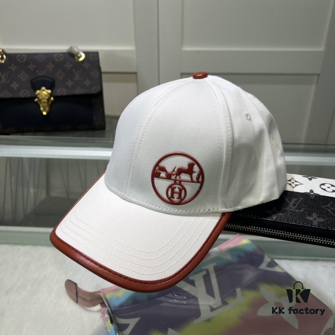 692fb6bd99f2d84055c875ae Hermes Limited Edition Embroidered Baseball Cap with Dust Bag, Official Website Original Lining, High Version, Breathable and Comfortable, Ultra-high Sun Protection, Elegant and Stylish