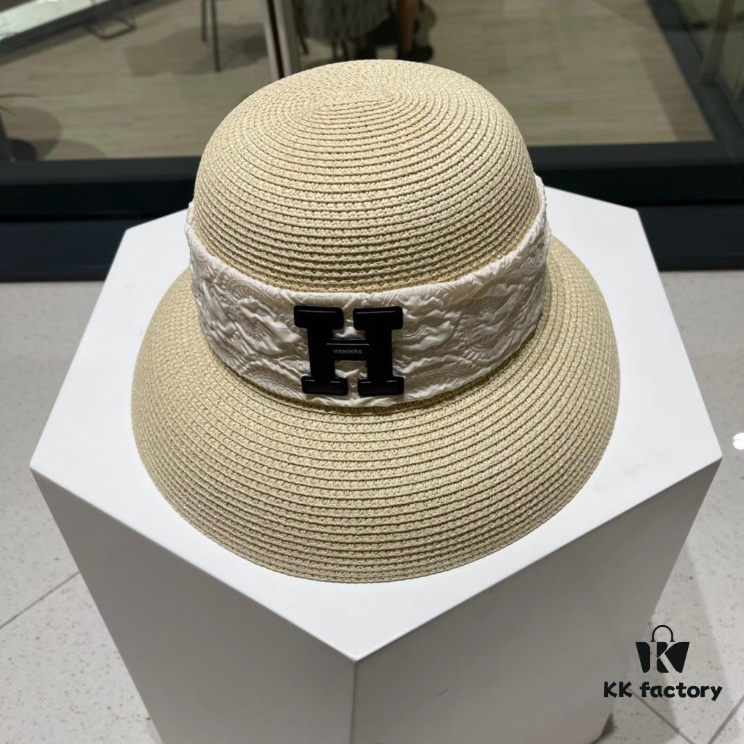 692fb6e999f2d84055c875f2 Hermes 2024 New Straw Sun Hat, Bonnet Style 😩 Beach Fashion, Simple and Elegant, Versatile Accessory