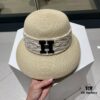 692fb6eb99f2d84055c875f5 Hermes 2024 New Straw Sun Hat, Bonnet Style 😩 Beach Fashion, Simple and Elegant, Versatile Accessory