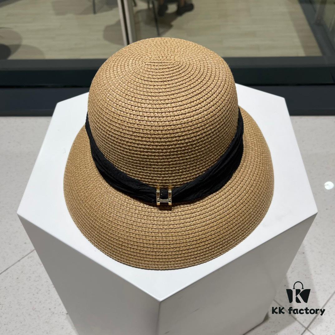 692fb6ef99f2d84055c875fd Hermès 2024 New Straw Sun Hat, Boater Hat 🤩 Beach Style, Simple and Elegant, Versatile Accessory