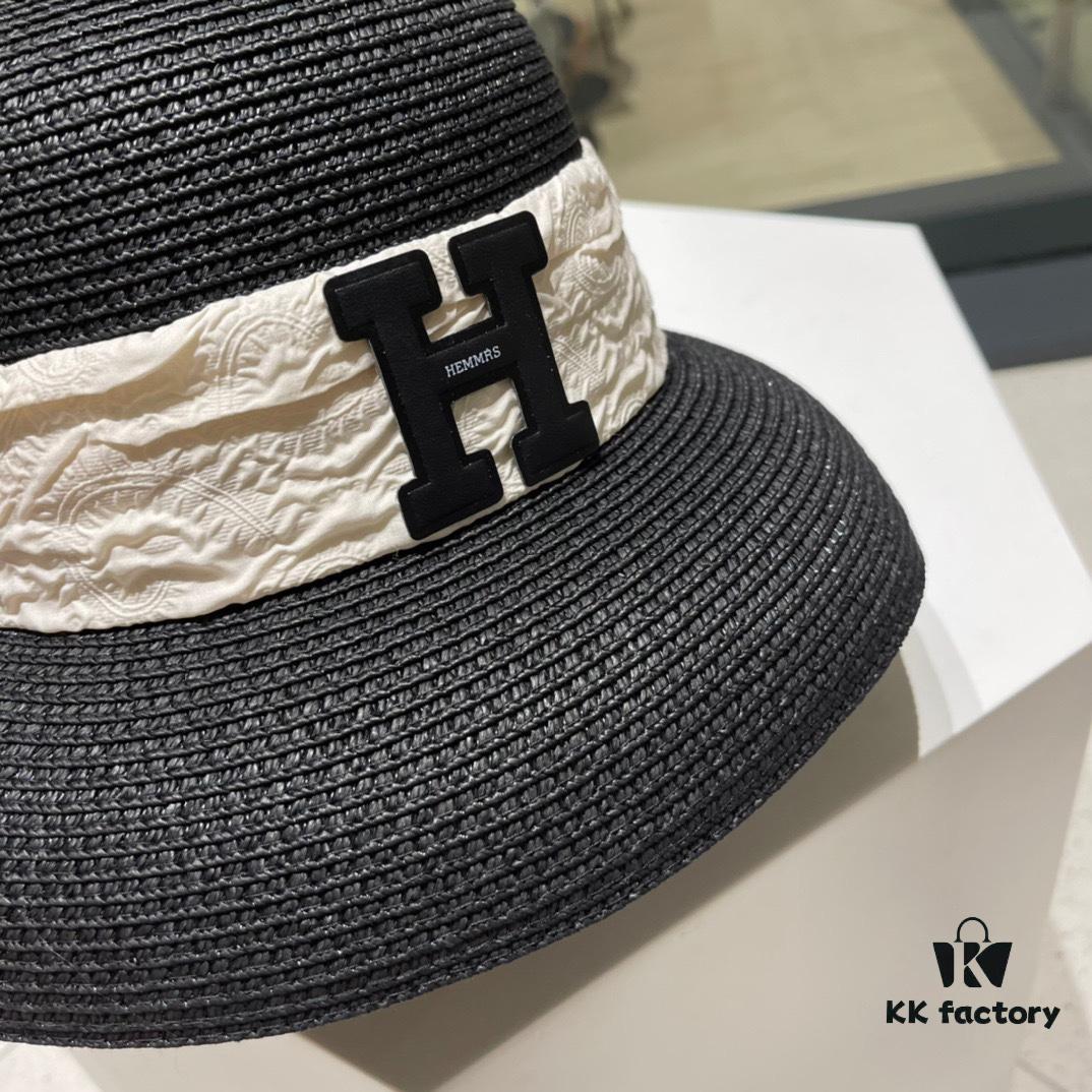 692fb6f599f2d84055c87603 Hermès 2024 New Straw Sun Hat, Beach Bucket Hat 😍 Minimalist and Versatile Style