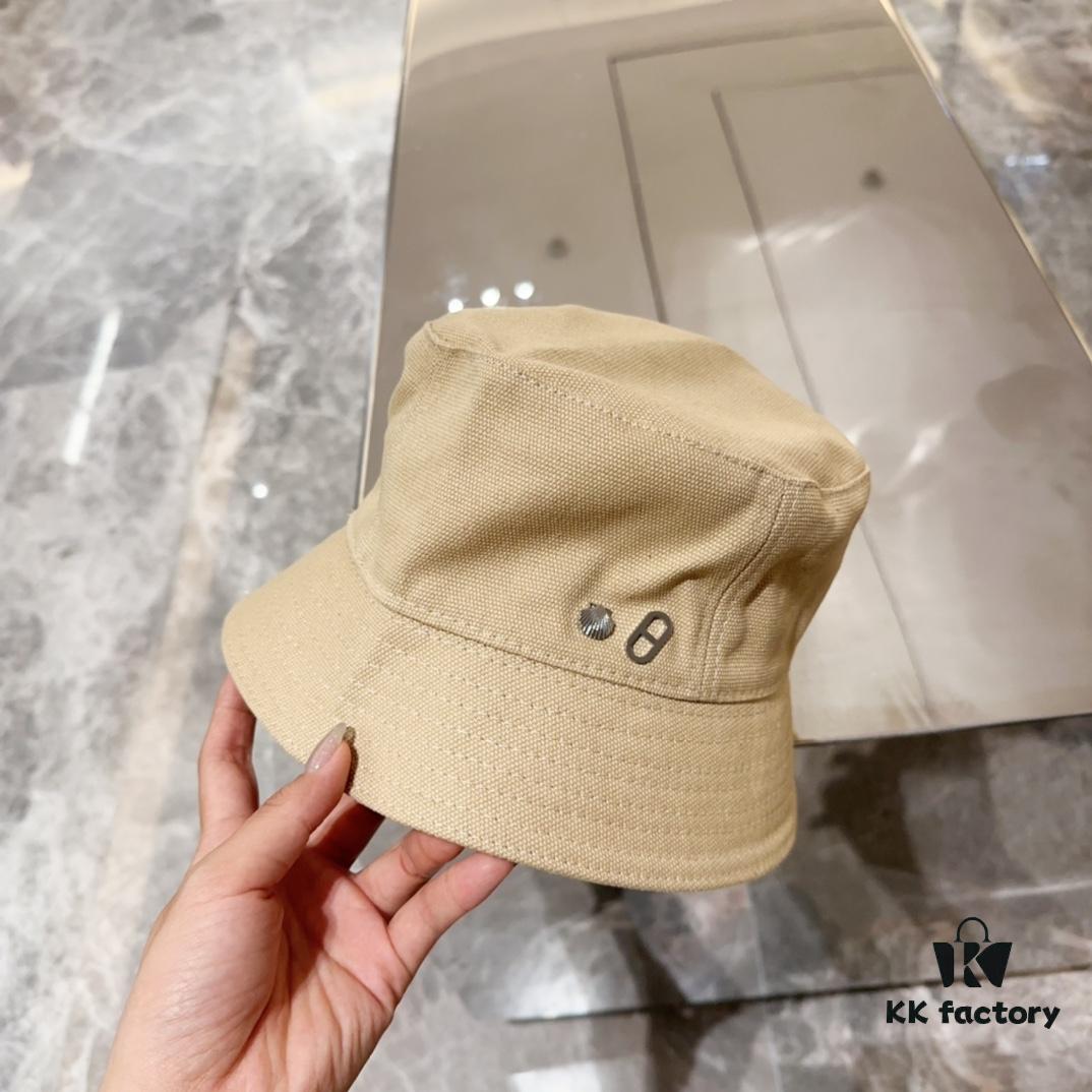 Hermès Autumn New Arrival Minimalist Fisherman Hat, On-Trend Design, Easy to Match, Ready to Ship