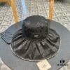 692fb71899f2d84055c8763b Hermes HERMES 2024 Spring/Summer New Pearl Trimmed Chinese-Style Embroidered Wide-Brimmed Fisherman Hat for Women, Outdoor Travel Beach Sun Hat
