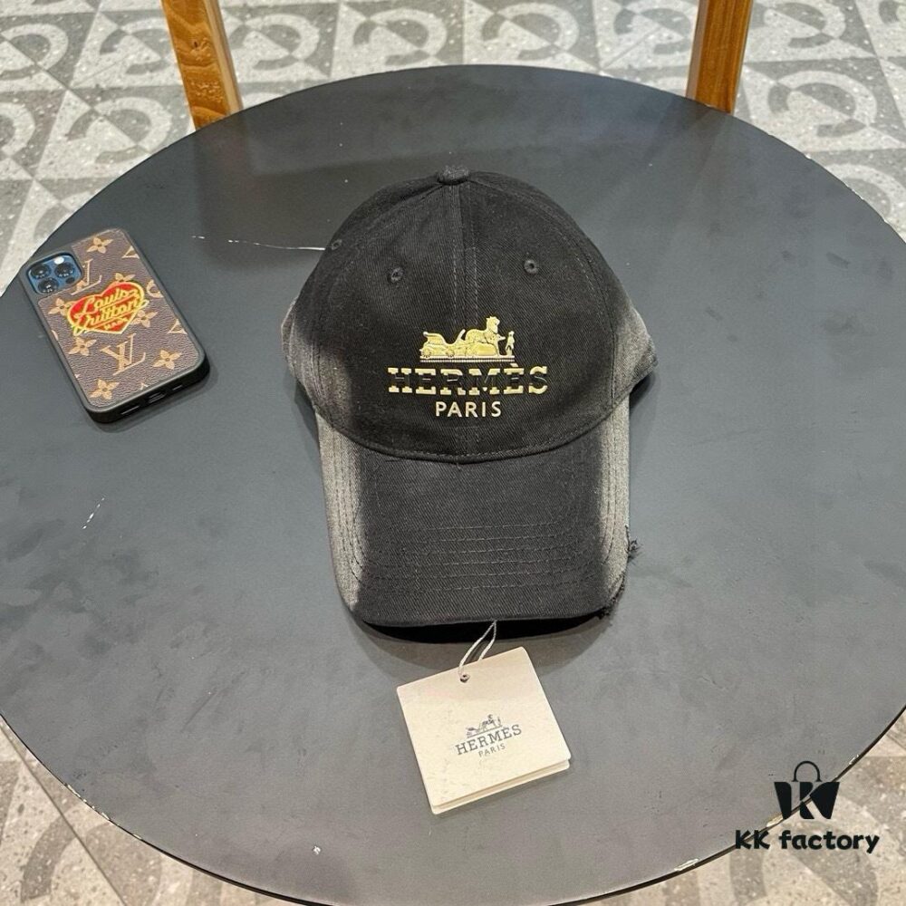 692fb73299f2d84055c87661 New Arrival HERMÈS Latest Authentic Single Baseball Cap, Color-Blocked H Design, Premium Craftsmanship with Original Ventilated Canvas Fabric and Factory Stainless Steel Adjustable Buckle