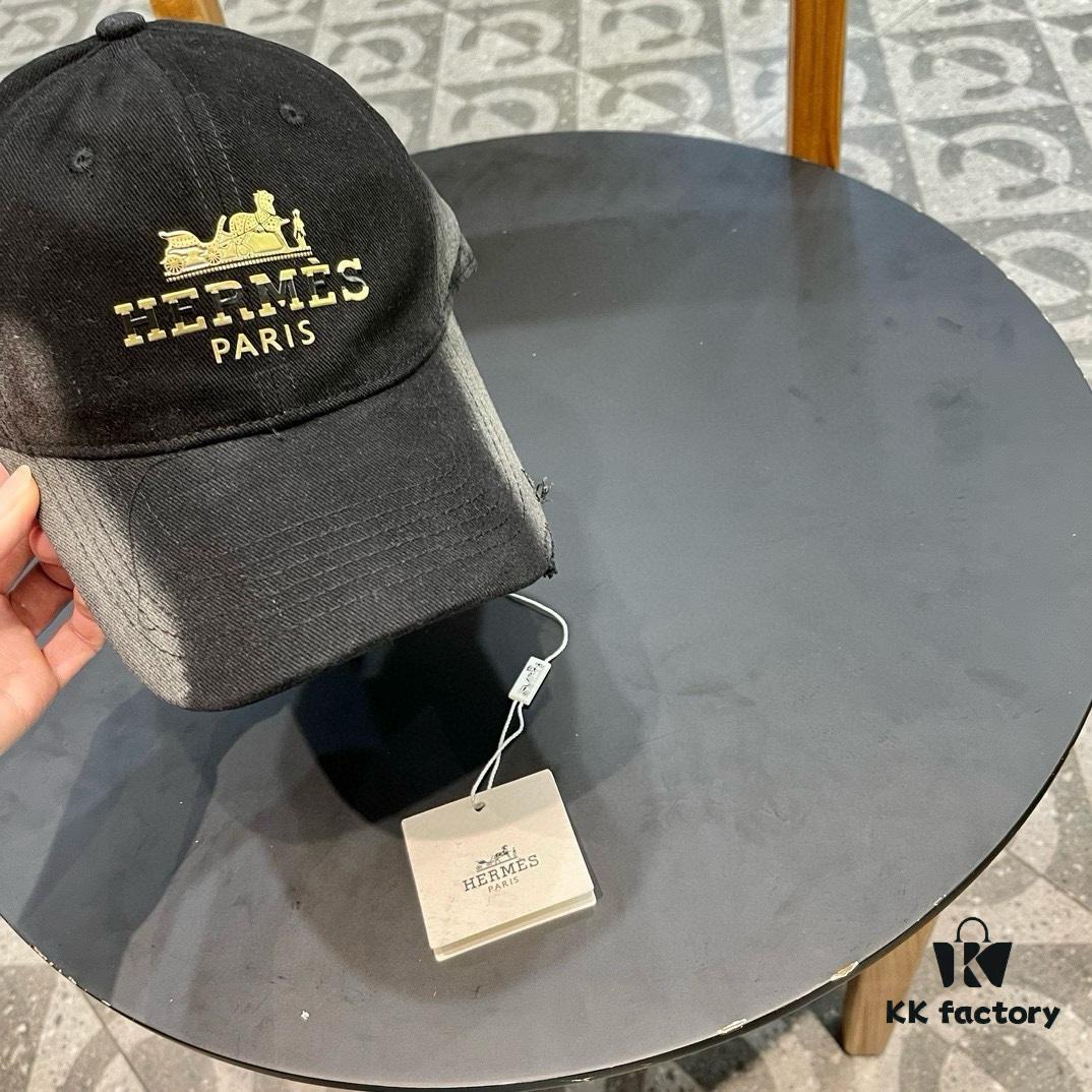 692fb74299f2d84055c87674 New Arrival HERMÈS Latest Authentic Single Baseball Cap, Color-Blocked H Design, Premium Craftsmanship with Original Ventilated Canvas Fabric and Factory Stainless Steel Adjustable Buckle