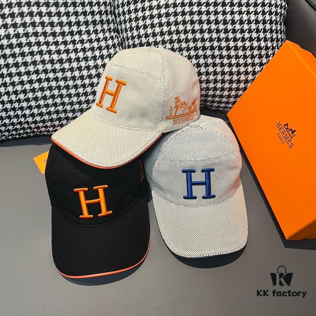692fb76499f2d84055c876aa Box with Cloth Bag, HERMÈS Original Design Baseball Cap, Classic H, Authentic Mold Custom Made, Premium Canvas Fabric with Top Grain Leather, Original Factory Stainless Steel Adjustable Buckle, Exquisite Craftsmanship, Stylish and High Quality