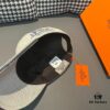 692fb77199f2d84055c876b9 Box and Cloth Bag Included, HERMÈS Original Design Baseball Cap, Classic H Logo, Authentic Mold Custom Made, Premium Canvas Fabric with Top Layer Leather, Original Factory Stainless Steel Adjustable Buckle, Exquisite Craftsmanship, Stylish and High Quality