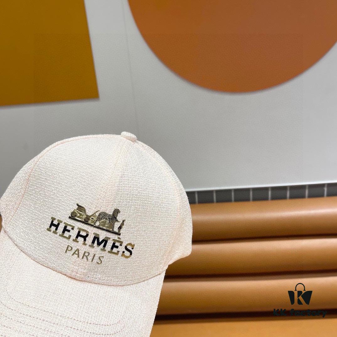 692fb7a499f2d84055c876e9 Hermès HERMES Limited Edition Embossed Baseball Cap, Official Website Original Lining, High-End Version for Connoisseurs – Breathable, Comfortable, Ultra UV Protection, Elegant and Sophisticated Style