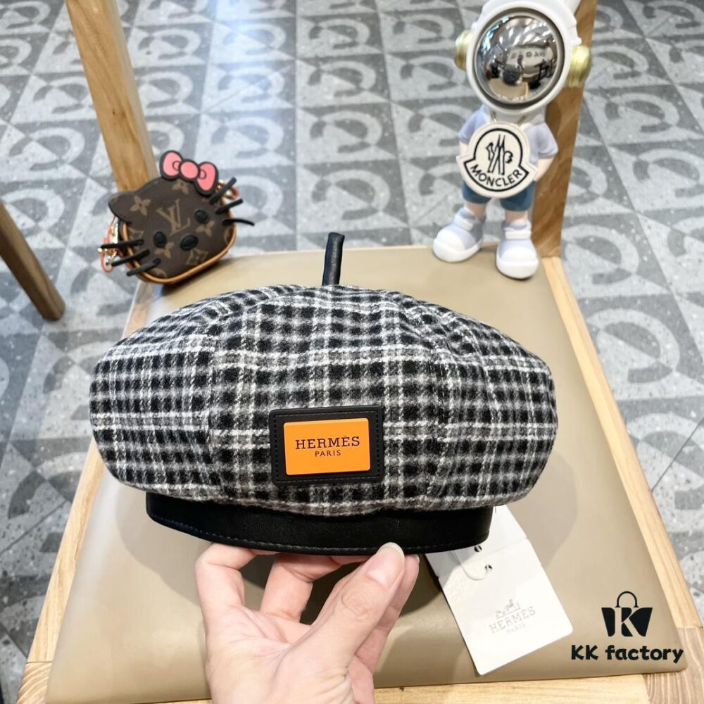692fb7c999f2d84055c87729 New Arrival HERMÈS Women's Fashion Plaid Wool Beret, Korean-British Style, Versatile Casual Artist Hat, Trendy Pumpkin Cap for Autumn and Winter
