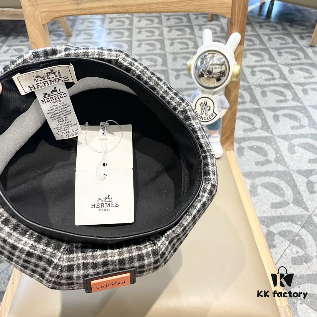 692fb7de99f2d84055c87744 New Arrival HERMÈS Women's Fashion Plaid Wool Beret, Korean-British Style, Versatile Casual Artist Hat, Trendy Pumpkin Cap for Autumn and Winter