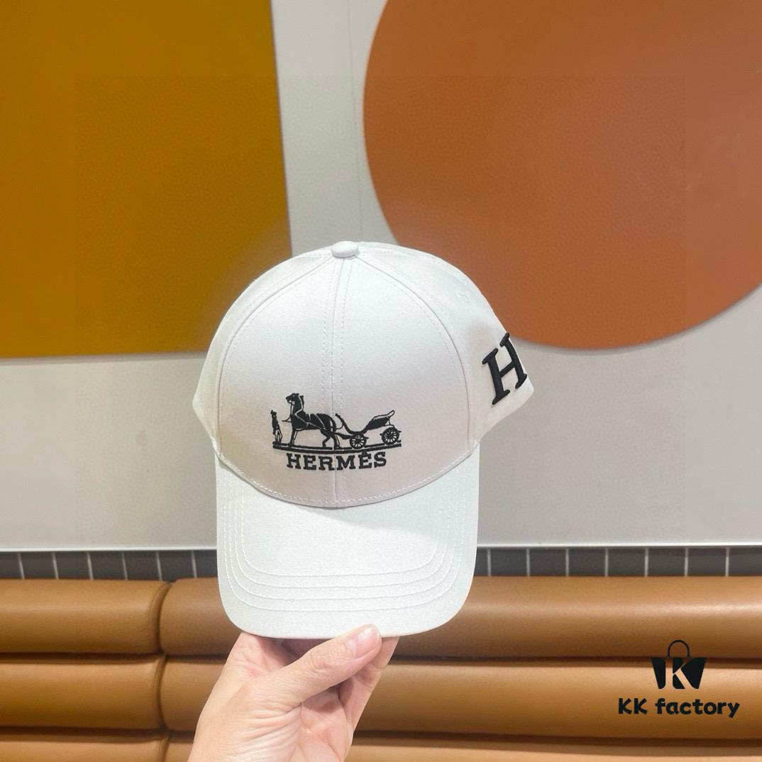 692fb80f99f2d84055c8777e New Arrival HERMÈS Latest Authentic Baseball Cap, Color-Blocked H Design, Premium Craftsmanship with Original Mold and Breathable Canvas Fabric