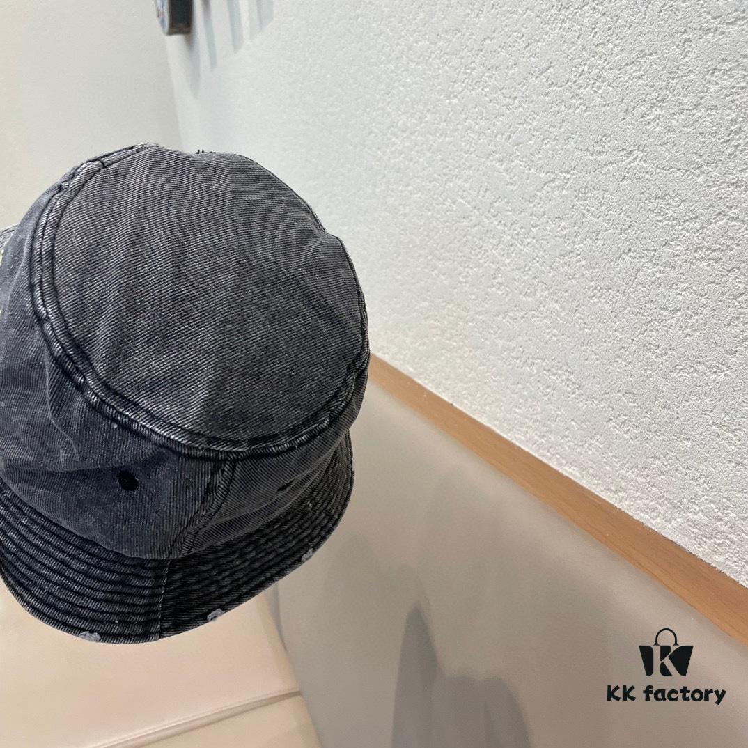 Hermes 2024 Fall/Winter 6cm Small Brim American Vintage Washed Distressed Denim Fisherman Hat, Bucket Hat