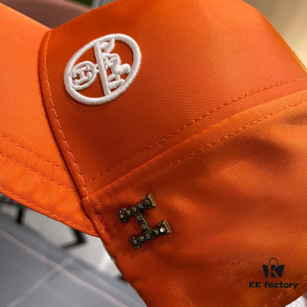 692fb89699f2d84055c877f1 HERMÈS (Hermes) Original Quality Baseball Cap, Classic H Design, Authentic Mold Custom Made, Premium Breathable Canvas Fabric, Exquisite Craftsmanship, Stylish and Handsome, Exceptional Quality