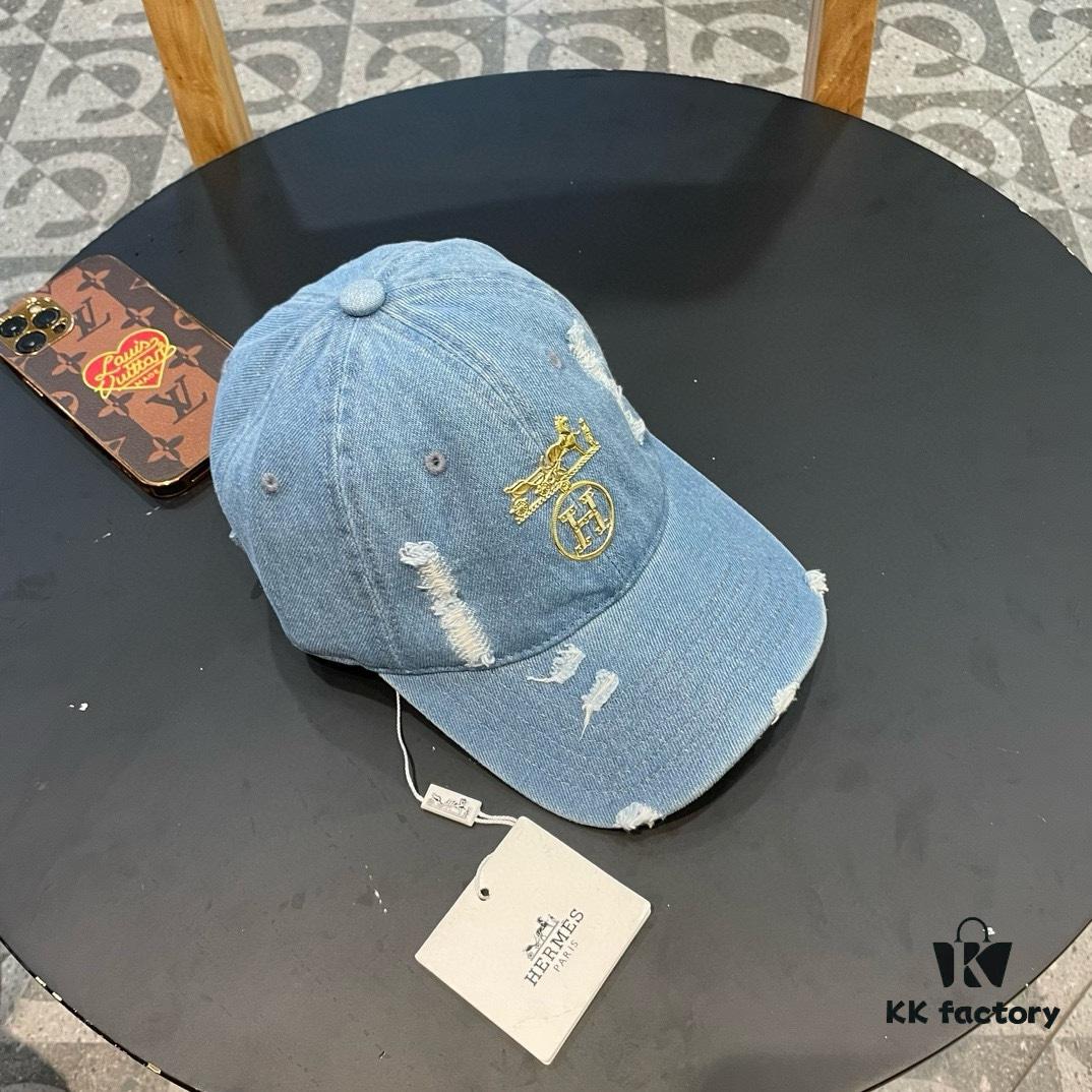 692fb8b799f2d84055c87824 HERMÈS Denim Baseball Cap, Classic H, Authentic Custom Mold Design, Premium Original Breathable Canvas Fabric with Top-Grade Original Steel Adjustable Buckle, Exquisite Craftsmanship, Stylish and Handsome, Exceptional Quality