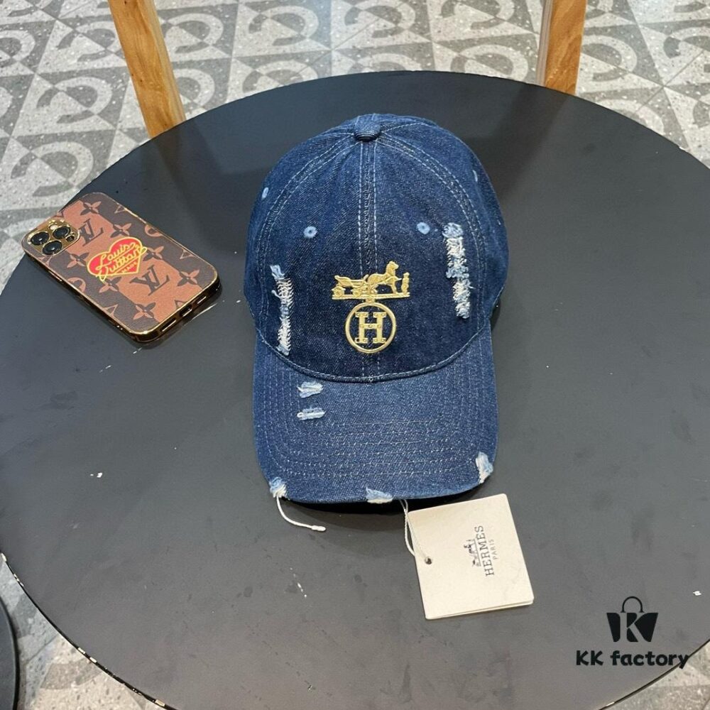 692fb8c899f2d84055c8783d HERMÈS (Hermès) Denim Baseball Cap, Classic H Design, Authentic Mold Custom Made, Premium Quality