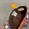 692fb8d199f2d84055c87848 Box and cloth bag included, HERMÈS (Hermès) new original order baseball cap with H embroidery plaid design, genuine mold custom-made, authentic breathable canvas fabric + top-layer cowhide, original factory stainless steel adjustable buckle, exquisite craftsmanship, stylish and handsome with outstanding quality!