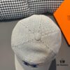 692fb90e99f2d84055c87895 Box and Cloth Bag Included, HERMÈS Original Quality Baseball Cap, Classic H Design, Authentic Mold Custom Made, Premium Canvas Fabric with Genuine Top-Layer Leather, Original Factory Stainless Steel Adjustable Buckle, Exquisite Craftsmanship, Stylish and High-Quality