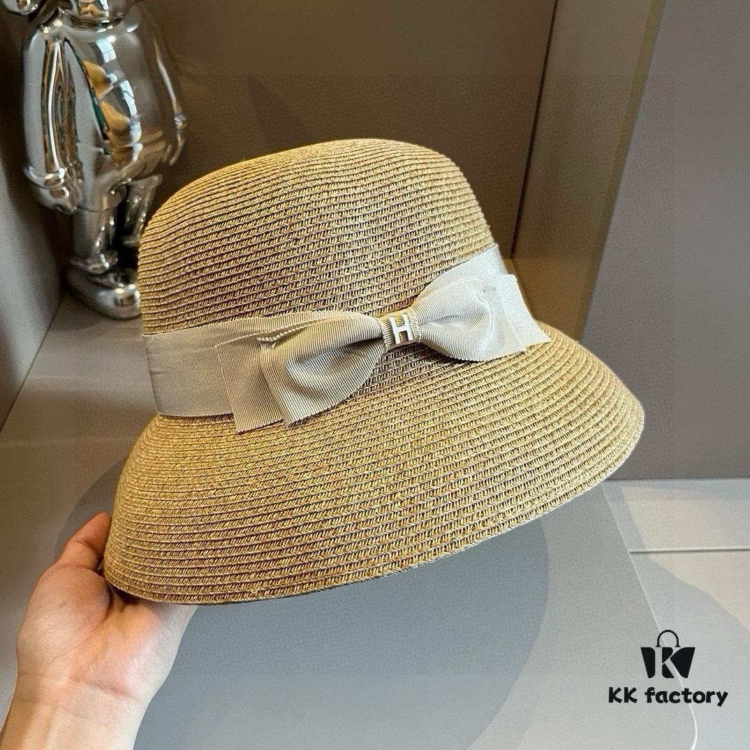 692fb94099f2d84055c878dd Hermes New Arrival Straw Hat, Made from Taiwanese Fine Straw, Simple and Elegant Aristocratic Style, Head Circumference 57cm