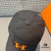 692fb97299f2d84055c878ff Box with Cloth Bag, HERMÈS Original Design Baseball Cap, Classic H, Authentic Mold Custom Made, Premium Canvas Fabric with Genuine Top Layer Leather, Original Factory Stainless Steel Adjustable Buckle, Exquisite Craftsmanship, Stylish and High Quality