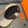 692fb98099f2d84055c8790c Box and Cloth Bag Included, HERMÈS Original Quality Baseball Cap, Classic H Design, Authentic Mold Custom Made, Premium Canvas Fabric with Genuine Top-Layer Leather, Original Factory Stainless Steel Adjustable Buckle, Exquisite Craftsmanship, Stylish and High Quality