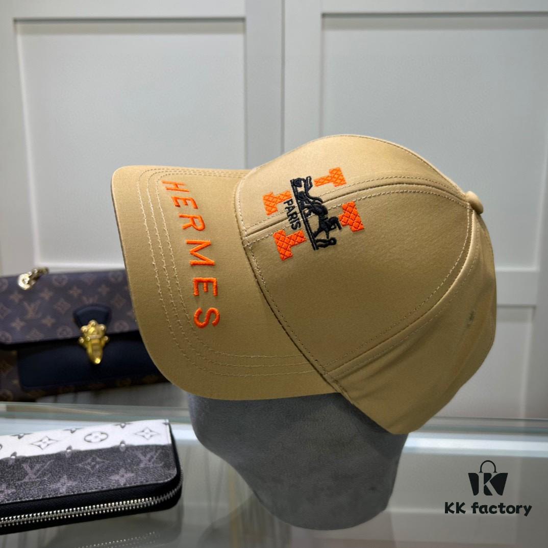 692fb98c99f2d84055c8791a Hermes Limited Edition Embroidered Baseball Cap with Dust Bag, Original Lining, High Version, Breathable and Comfortable, Ultra UV Protection, Elegant Socialite Style