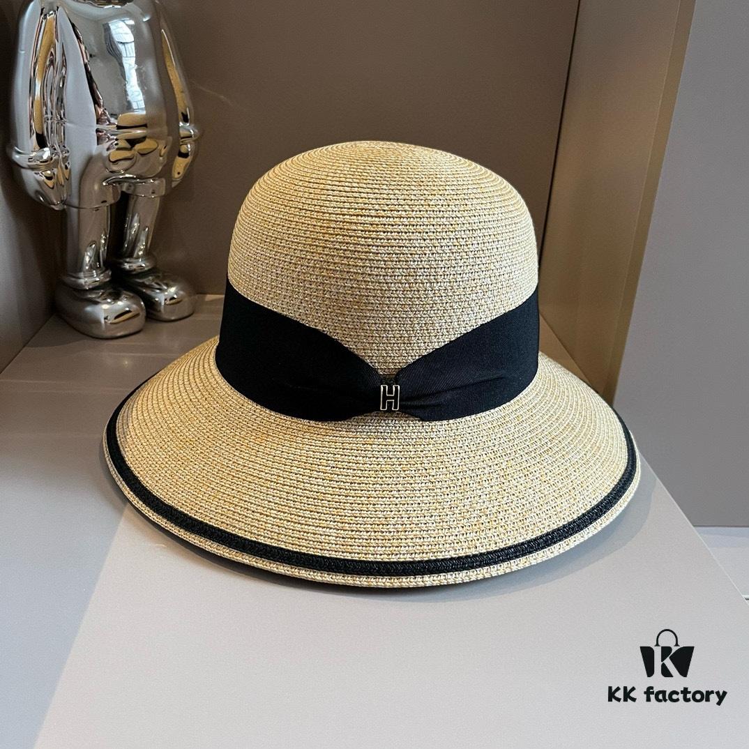 692fb9ba99f2d84055c87944 Hermes New Arrival Straw Hat, Made from Taiwanese Fine Straw, Simple and Elegant Aristocratic Style, Head Circumference 57cm