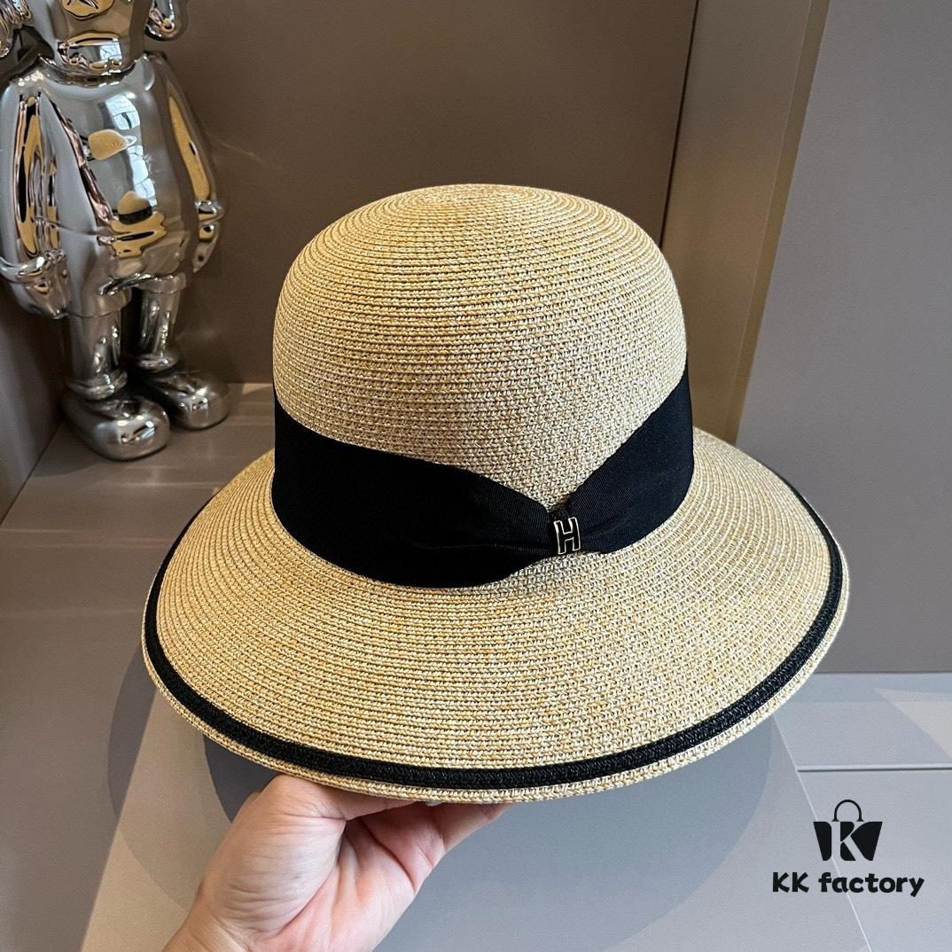 692fb9bf99f2d84055c87947 Hermes New Arrival Straw Hat, Made from Taiwanese Fine Straw, Simple and Elegant Aristocratic Style, Head Circumference 57cm