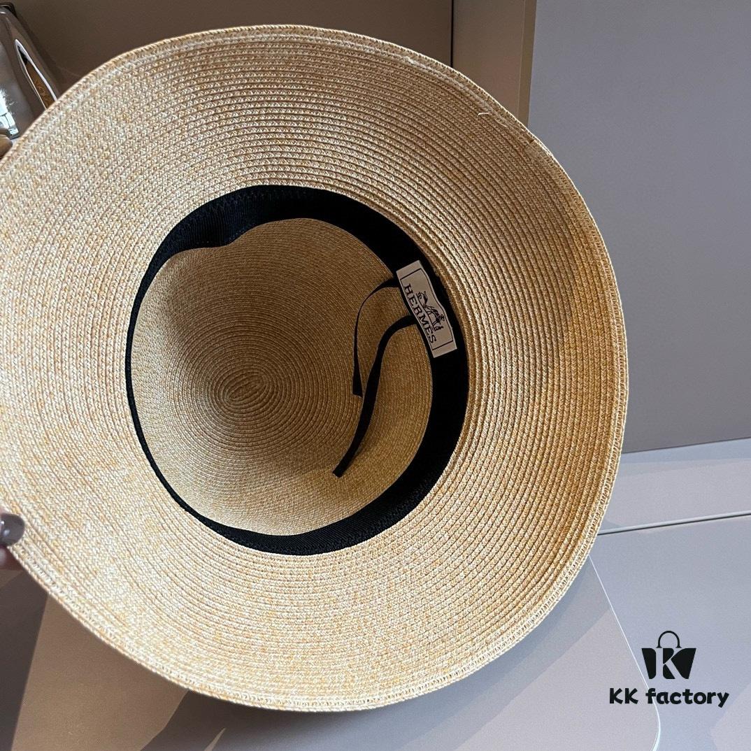 692fb9d399f2d84055c87959 Hermes New Arrival Straw Hat, Made from Taiwanese Fine Straw, Simple and Elegant Aristocratic Style, Head Circumference 57cm