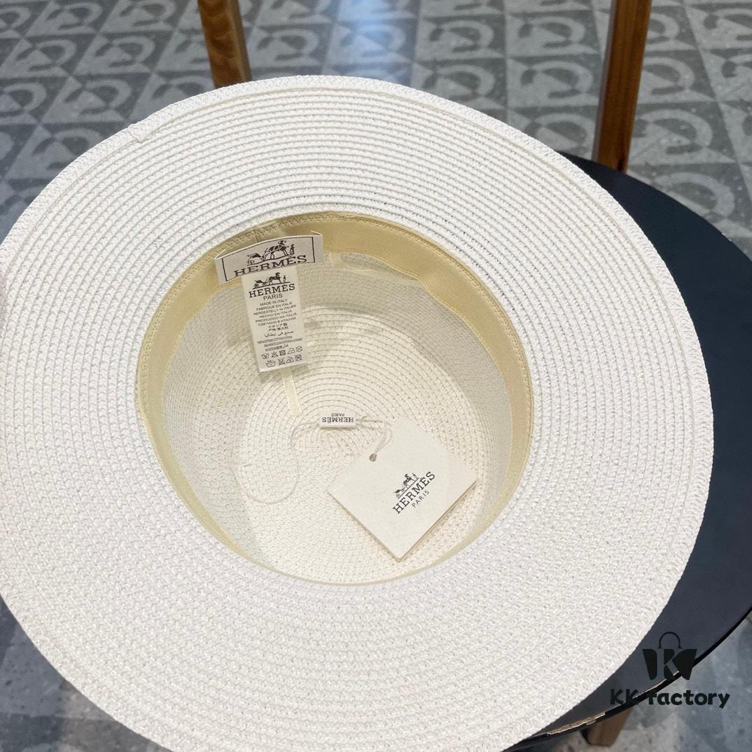 692fb9e599f2d84055c8796e Hermès New Belt-Style Straw Hat, Flat-Crown Fedora, Head Circumference 57cm