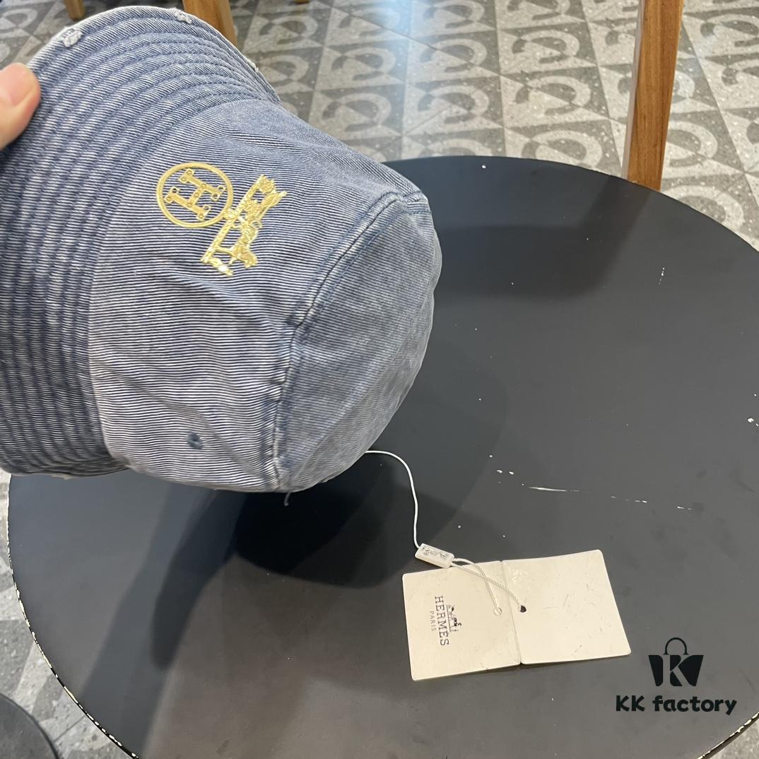 692fb9fd99f2d84055c87991 Hermes 2024 Fall/Winter 6cm Small Brim, American Vintage Washed Distressed Denim Fisherman Hat